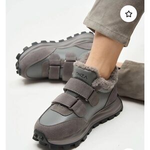 Lonza Cozy Gray Sneakers with Faux Fur